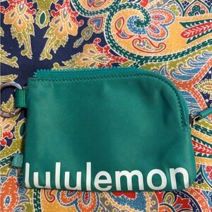 Lululemon wallet
